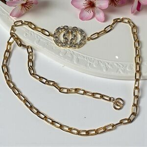 Gorgeous Gold Oval Link Belt w/ Crystal Encrusted Overlapping Os (NWOT)